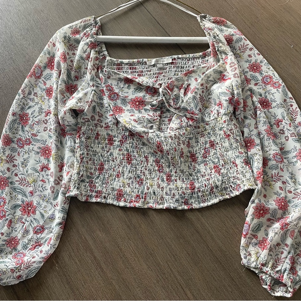 Love Tree Floral Crop Top